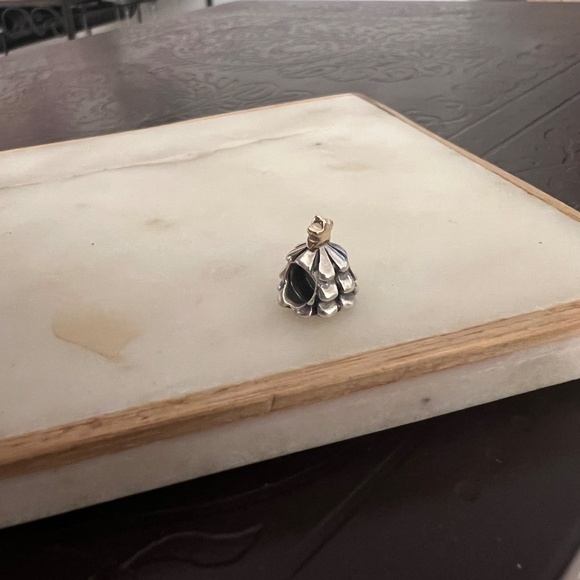 Pandora Christmas Tree Charm - Picture 2 of 3